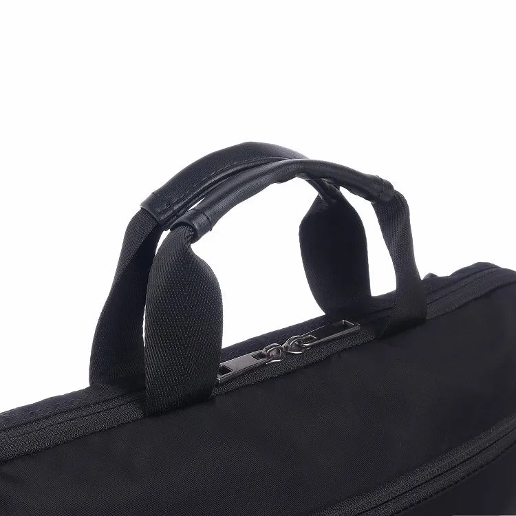 ace. Laptop Case Medium