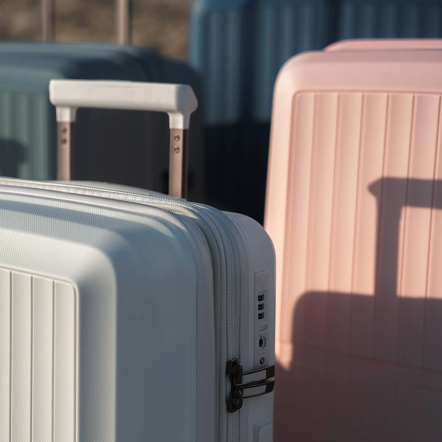 Airlite 26 Inch Luggage | Lightweight Luggage