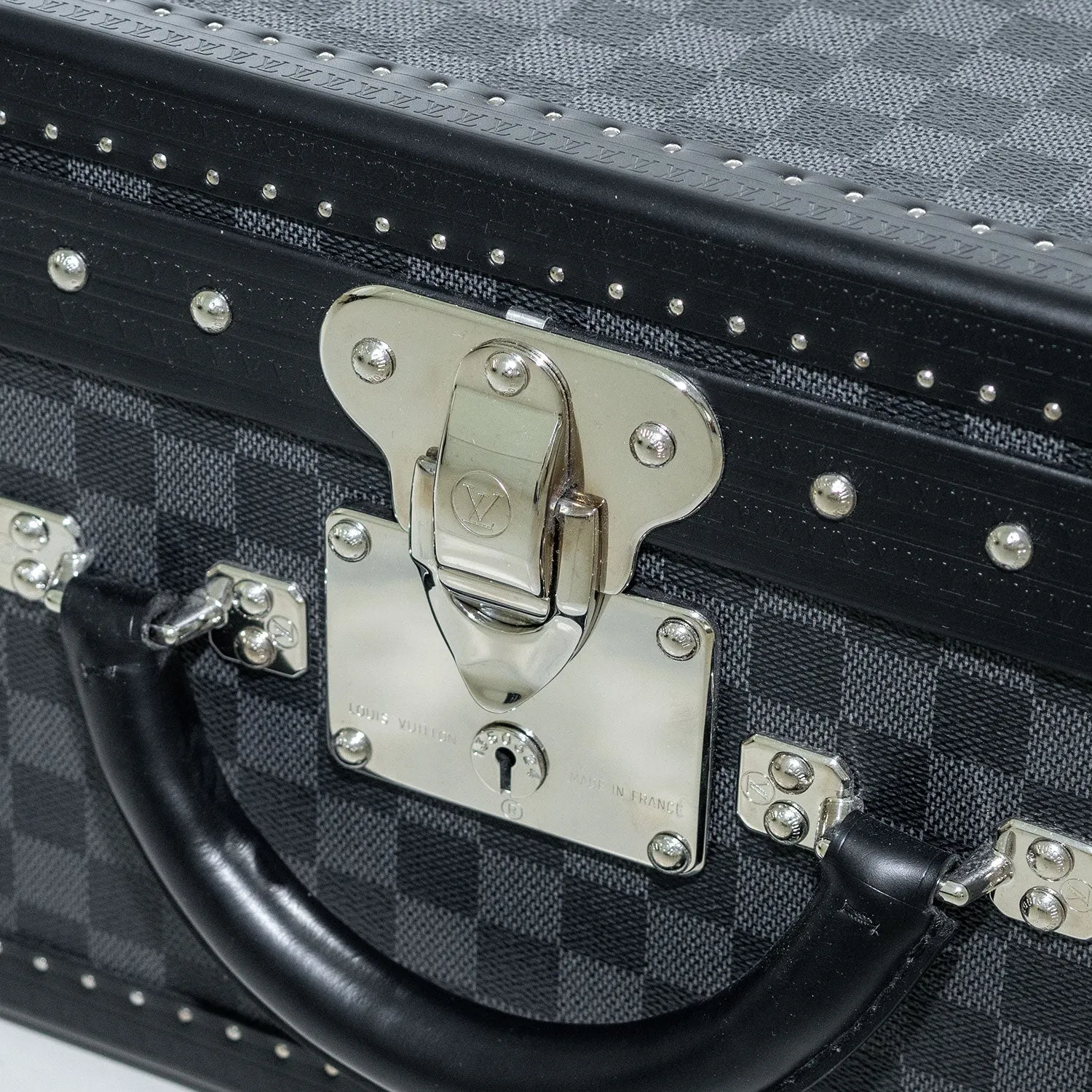 Alzer 75 Suitcase - M21225
