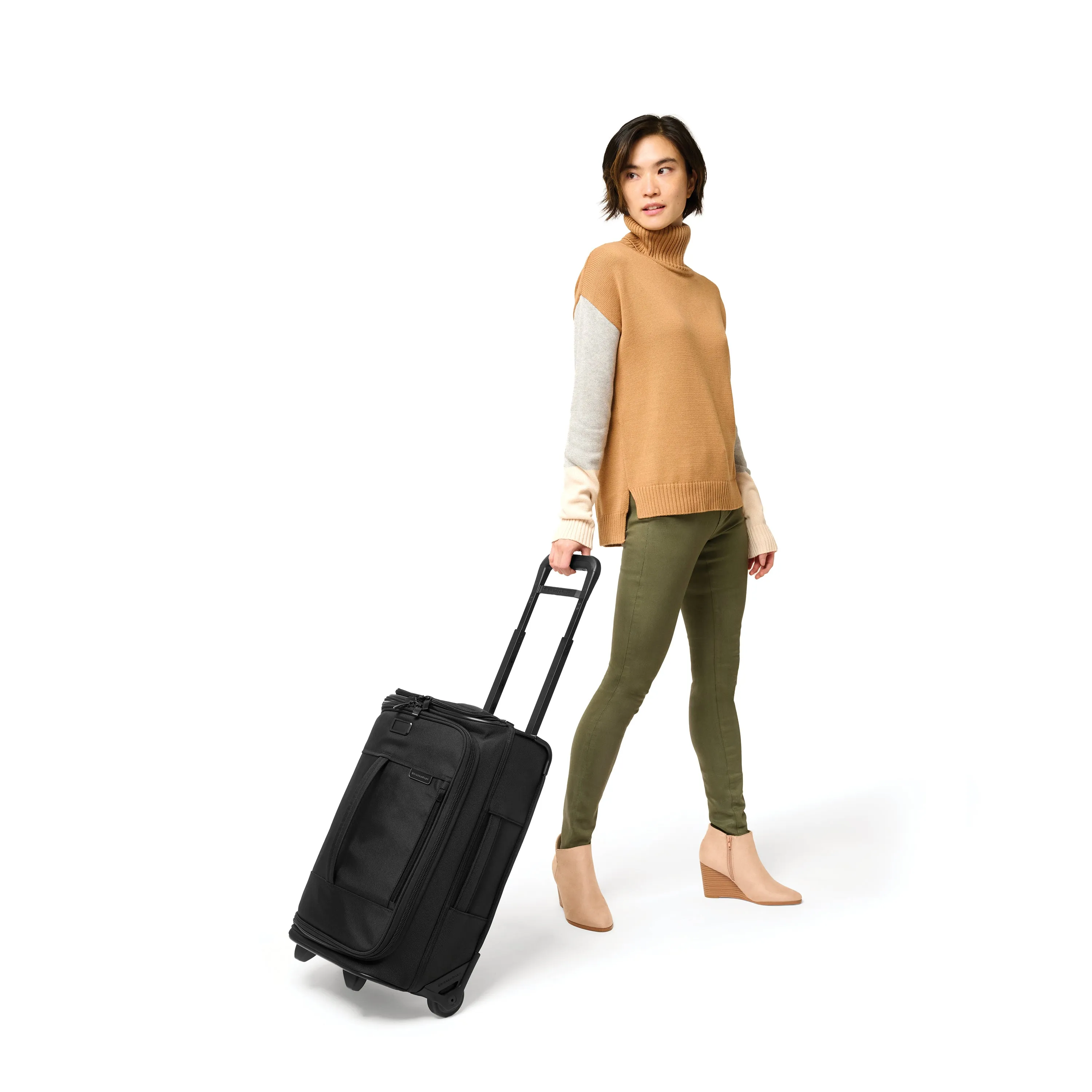 Baseline 21" Global 2-Wheel Carry-On Duffel