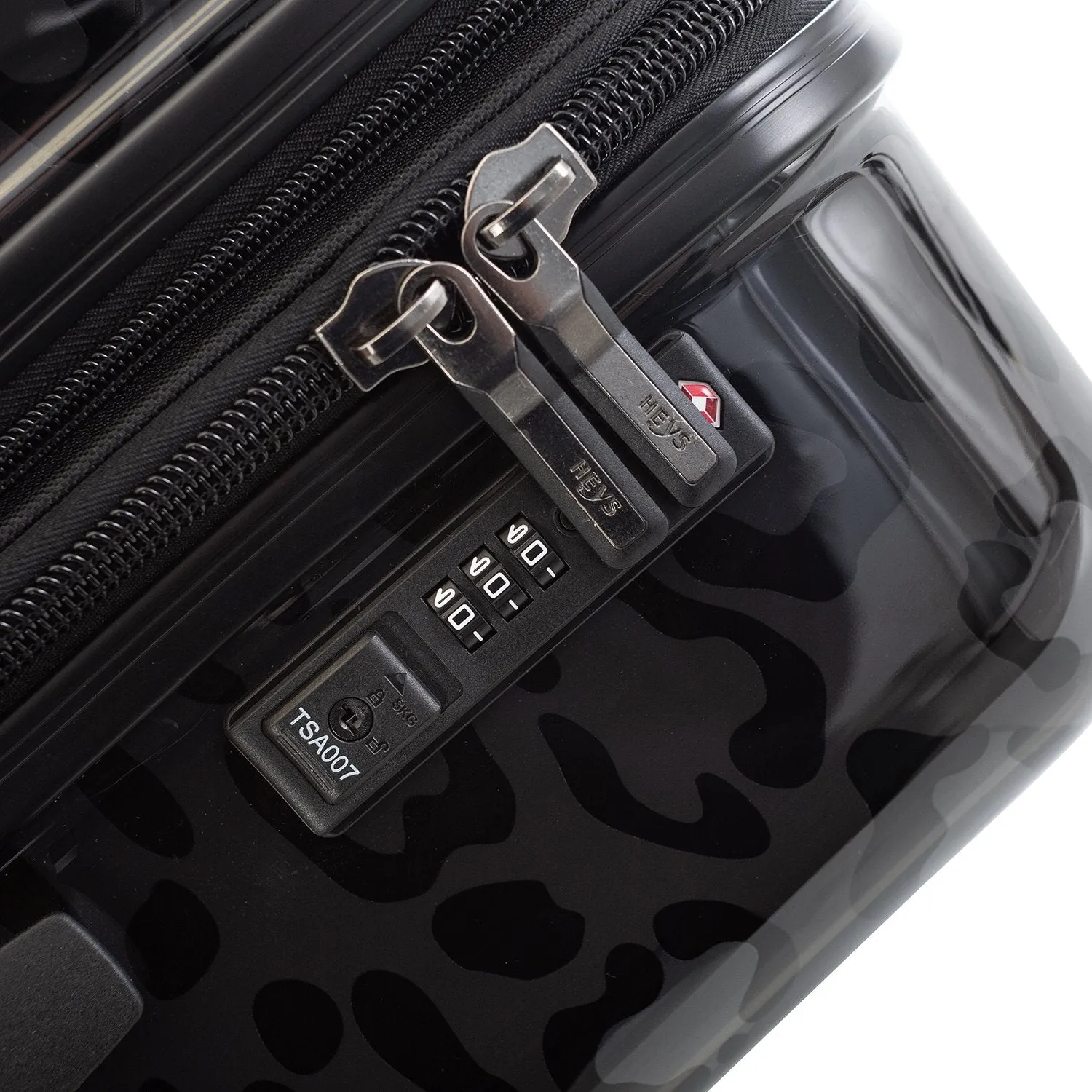 Black Leopard Fashion Spinner™ 3 Piece Luggage Set