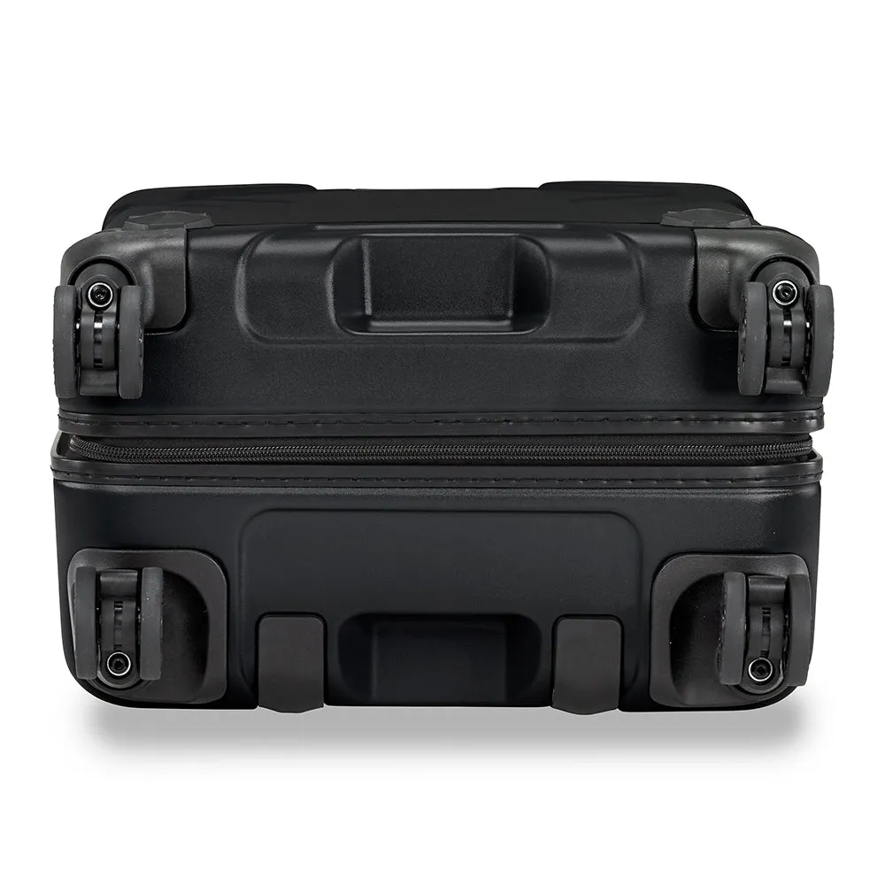 Briggs & Riley Torq International 21inch Carry-on Spinner