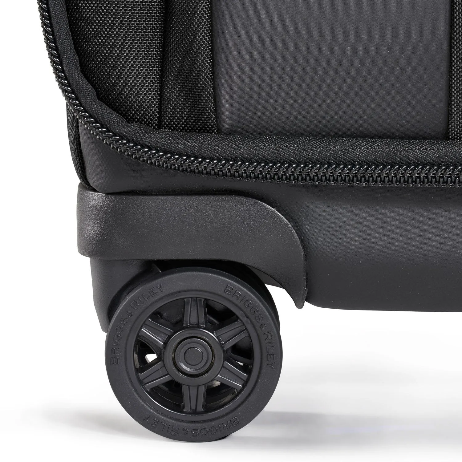 Briggs & Riley ZDX International Carry-on Expandable Spinner Black