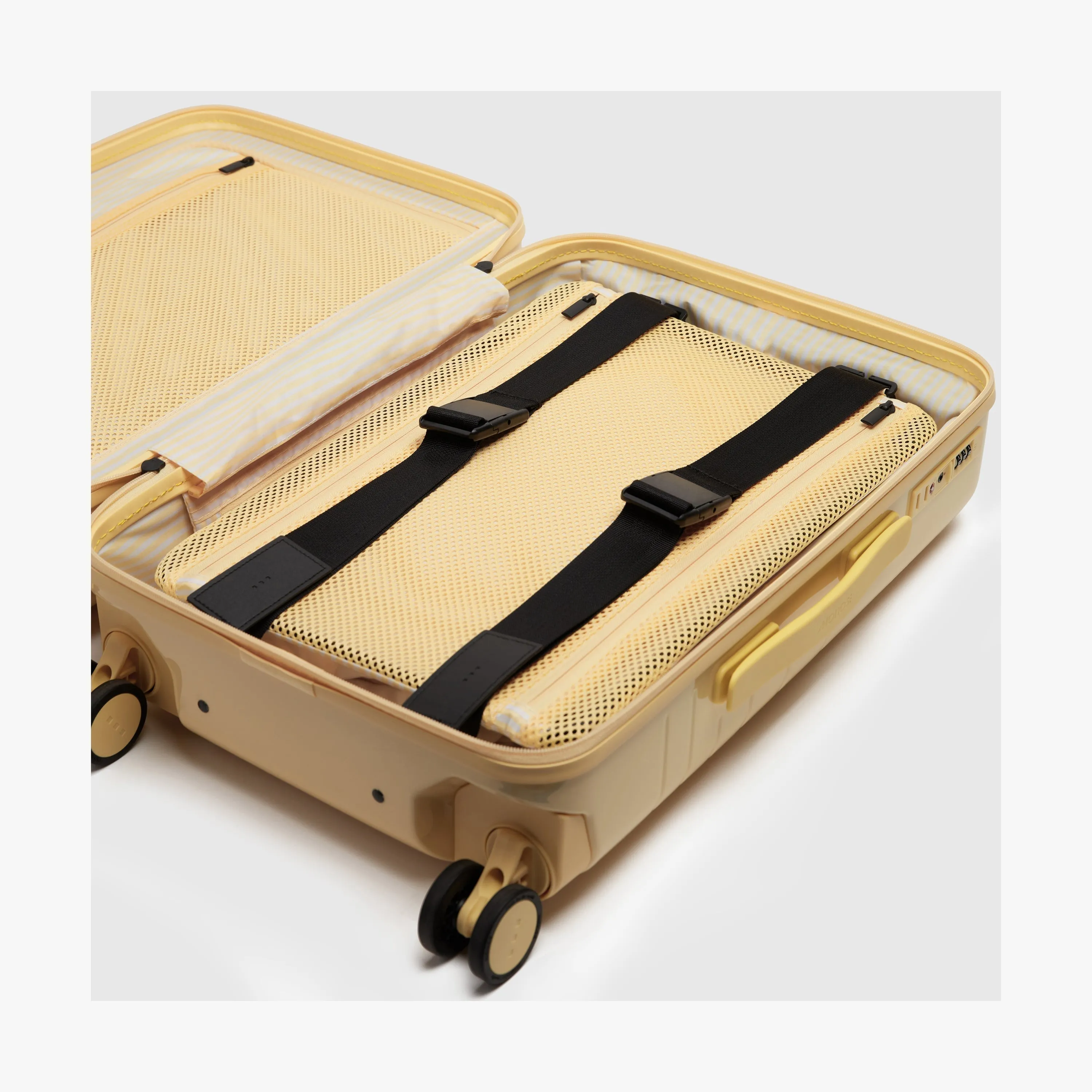 Carry-On Pro