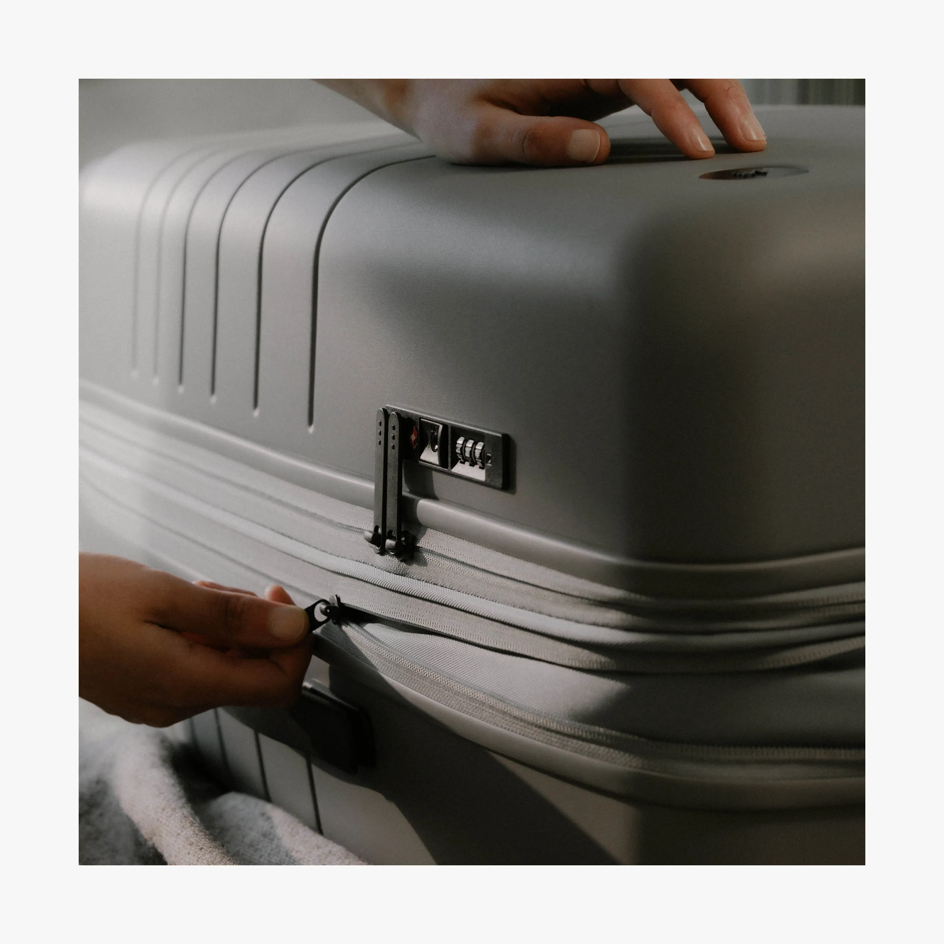 Check-In Medium