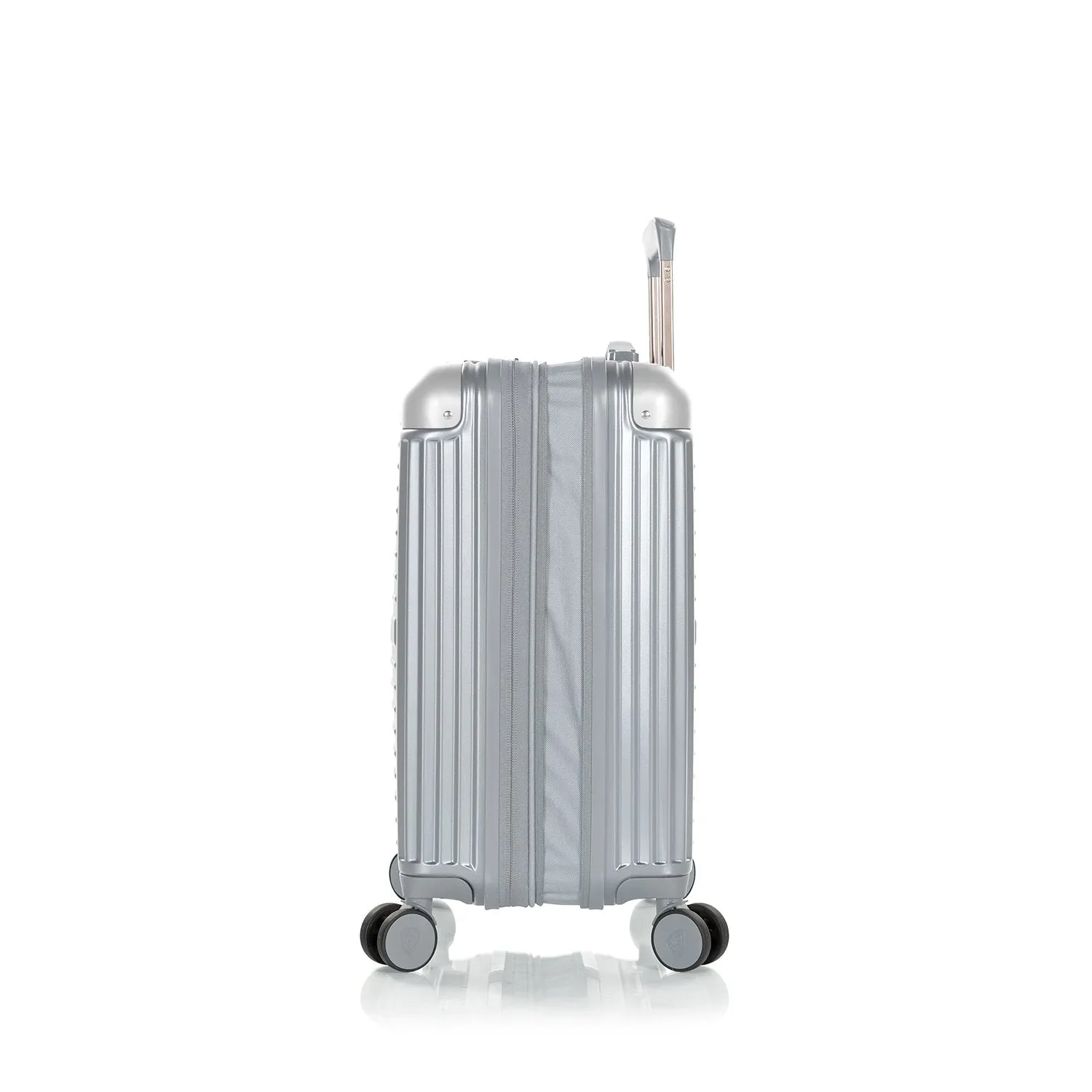 Cruze 21" Carry-on Luggage
