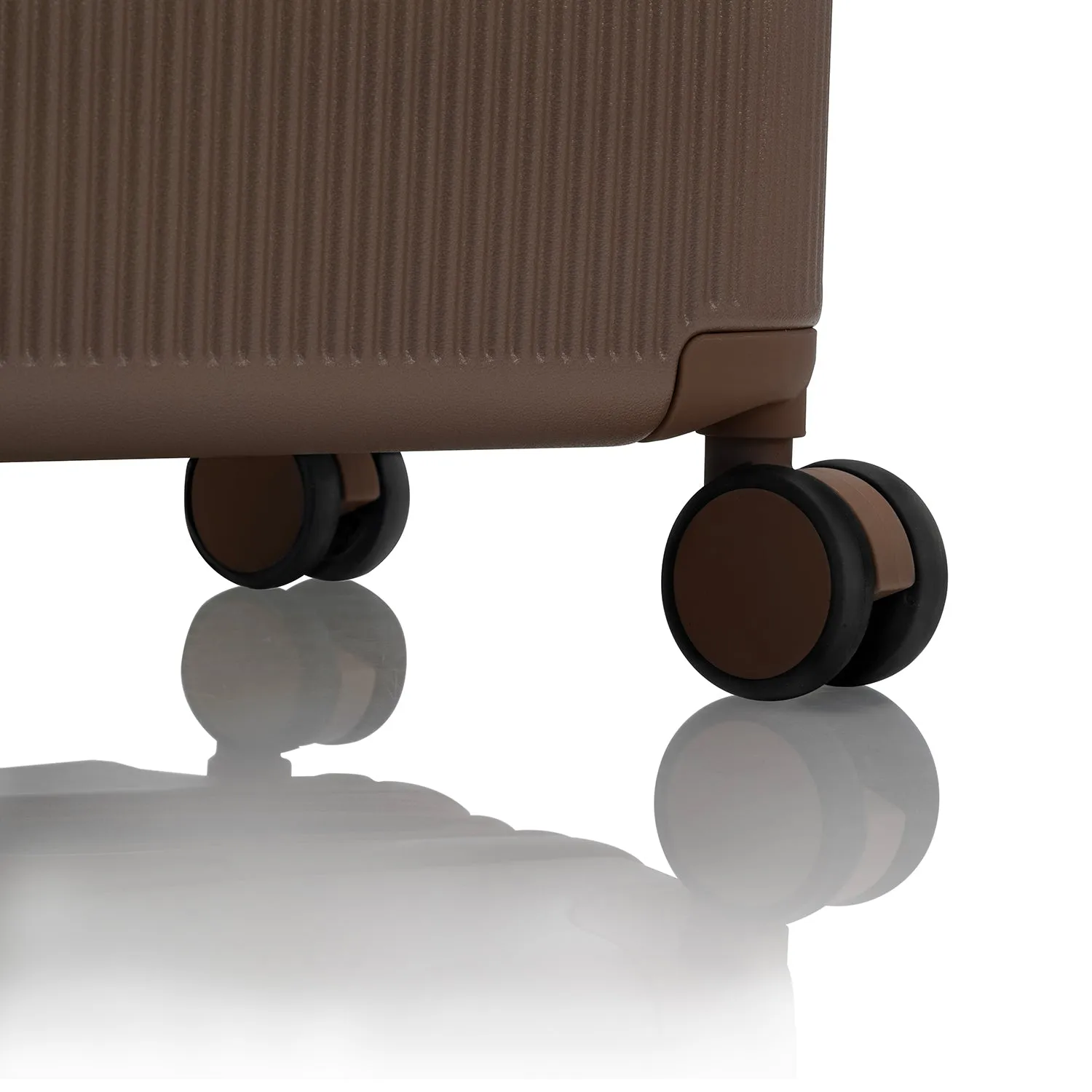 Earth Tones 30 Inch Luggage | Spinner Luggage