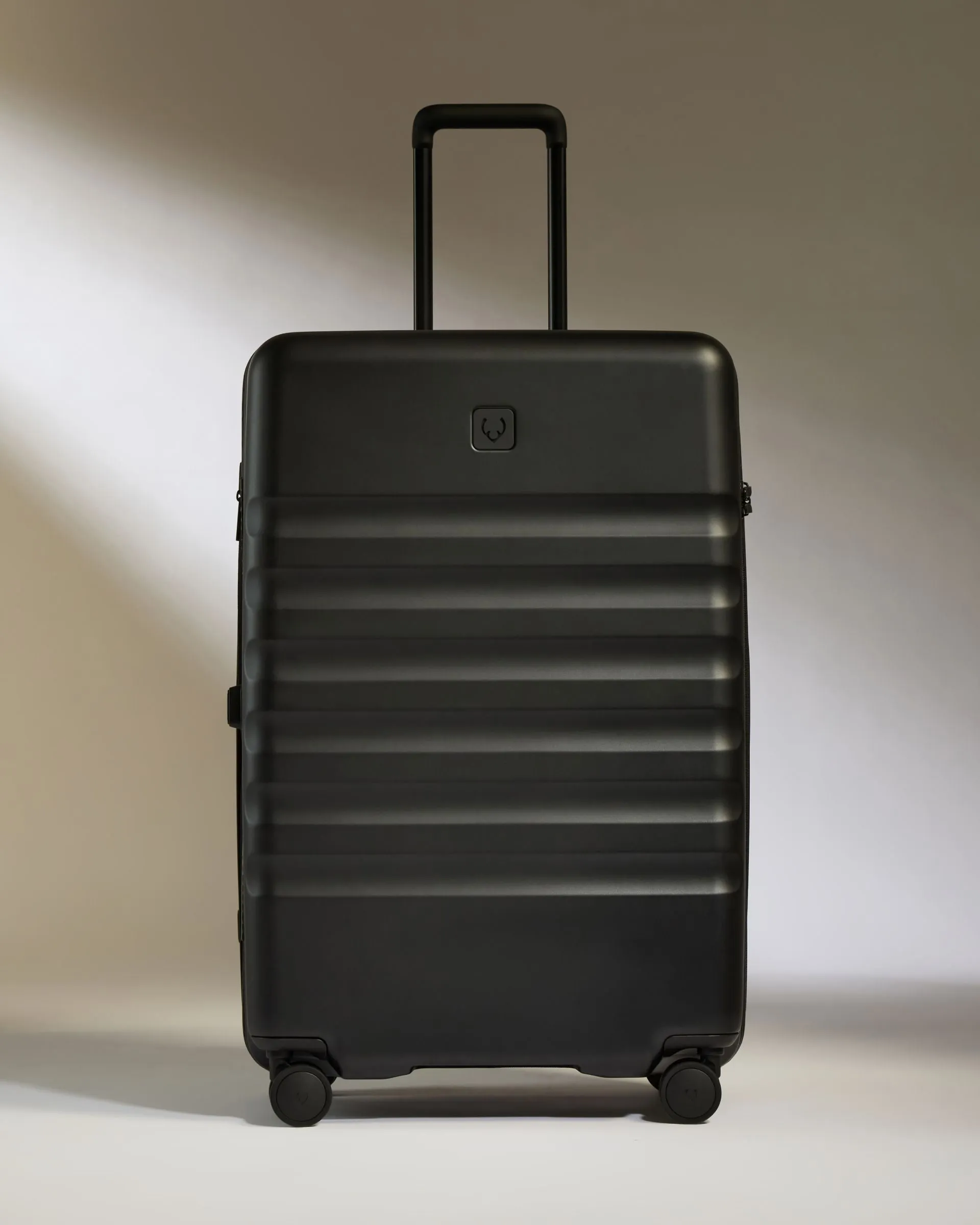 Expandable Carry-on Luggage Set in Black - Icon Stripe