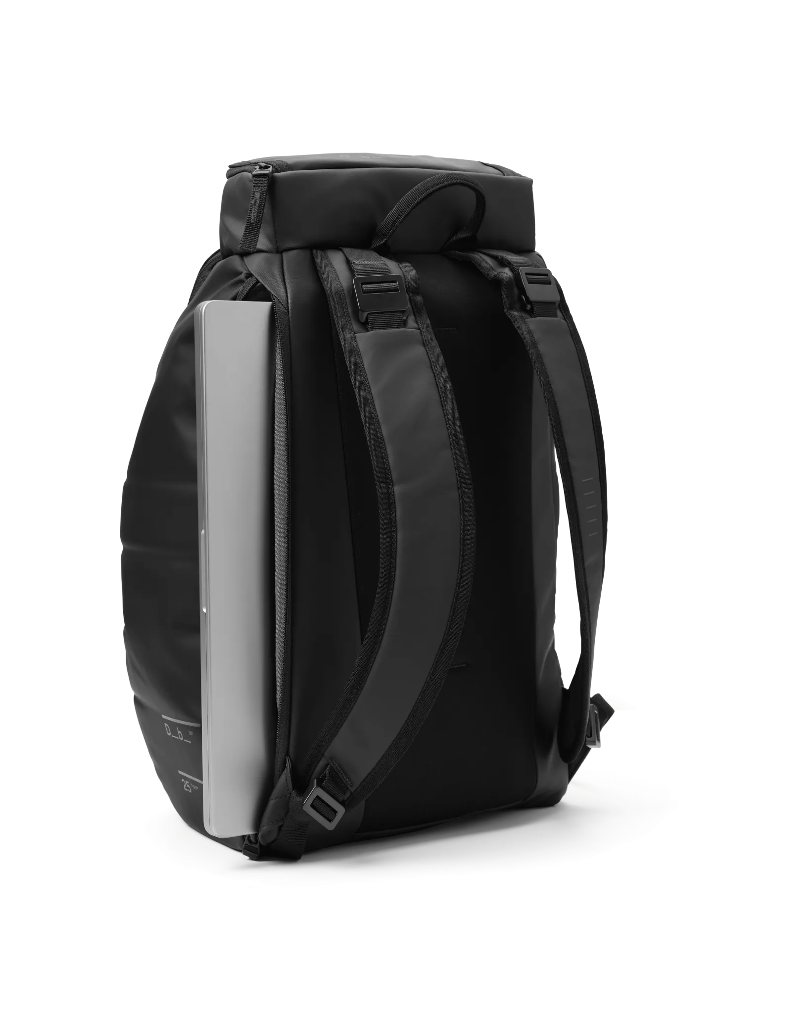 Hugger Backpack 20L Black Out