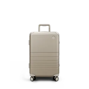 Hybrid Carry-On Plus
