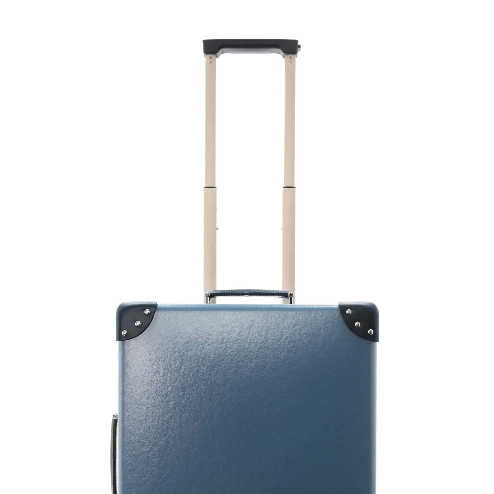 Metropolis · Carry-On - 4 Wheels | Fog Blue/Navy/Chrome