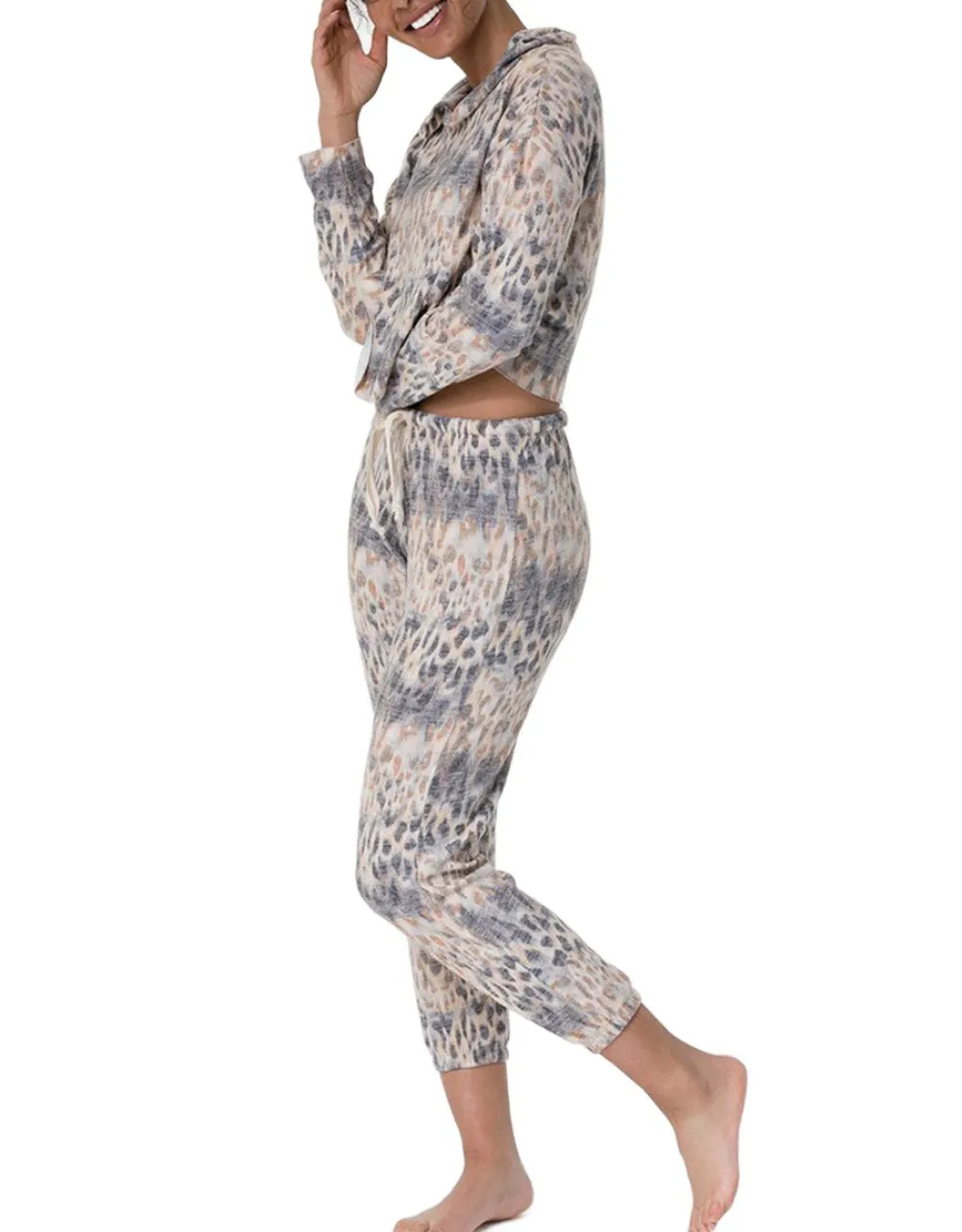 Onzie Flow Weekend Crop Hoodie 3710