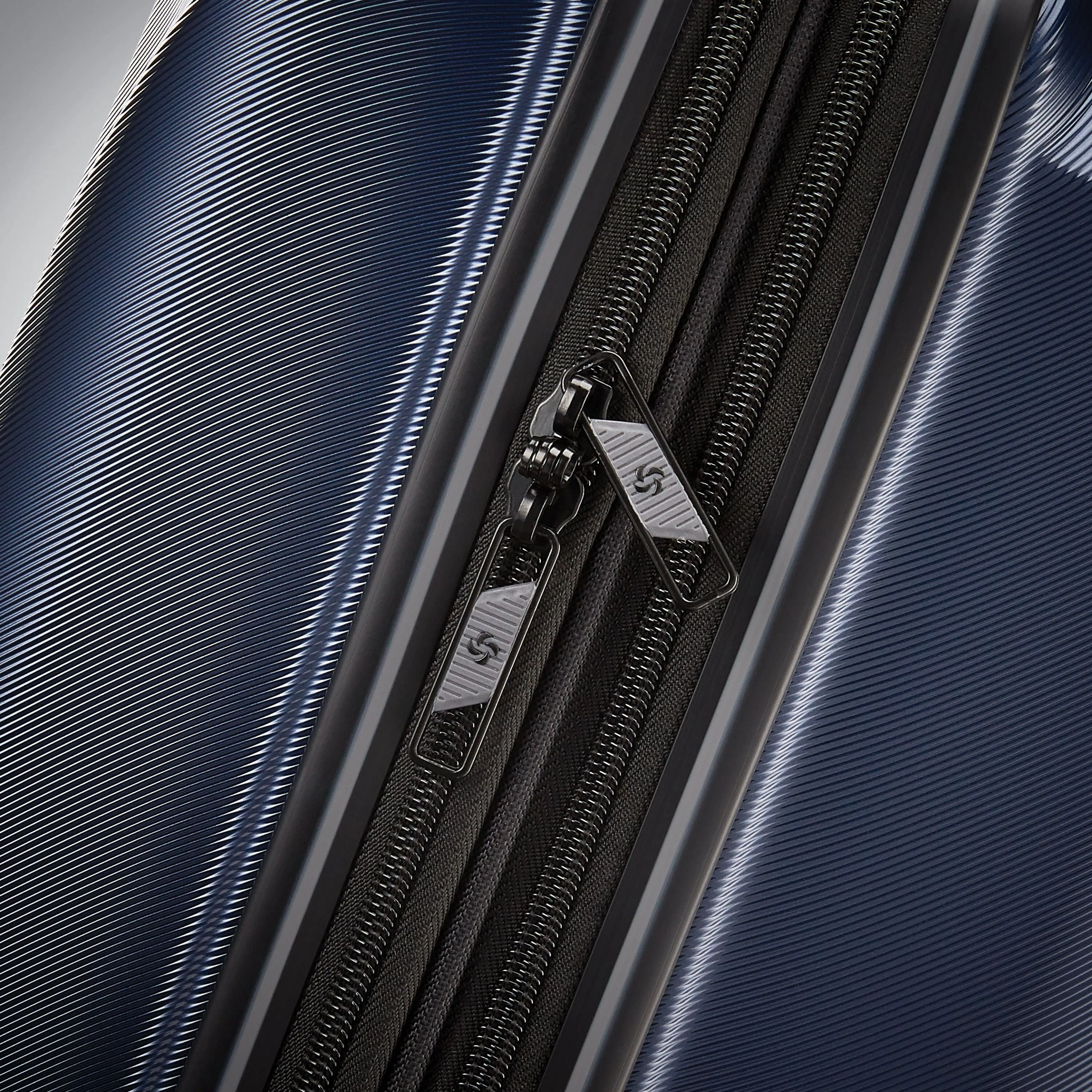 Opto PC 2 Hardside Large Checked Luggage
