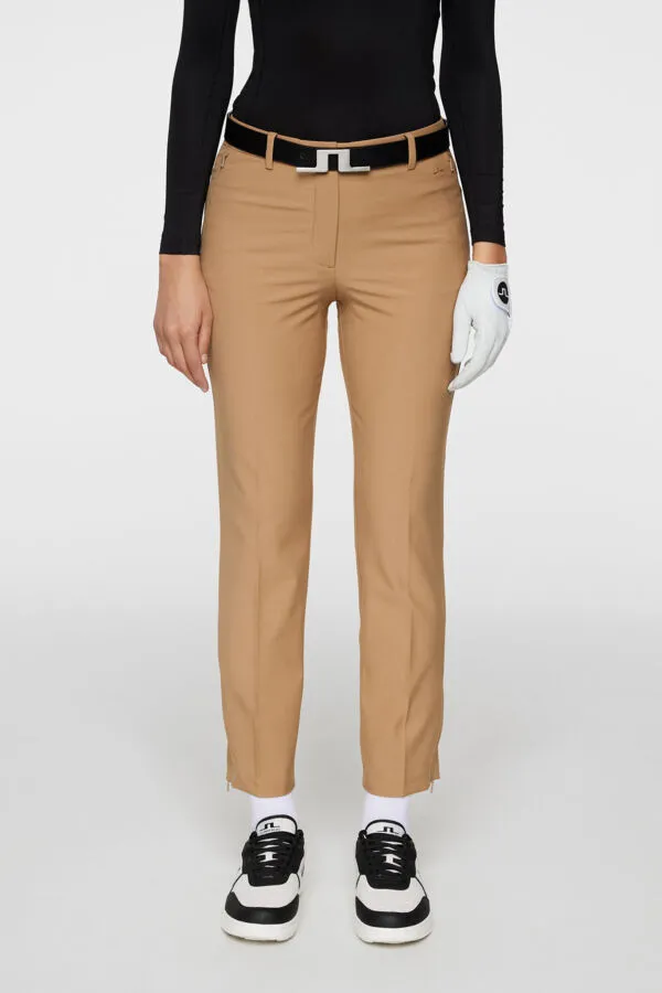 Pia Pant