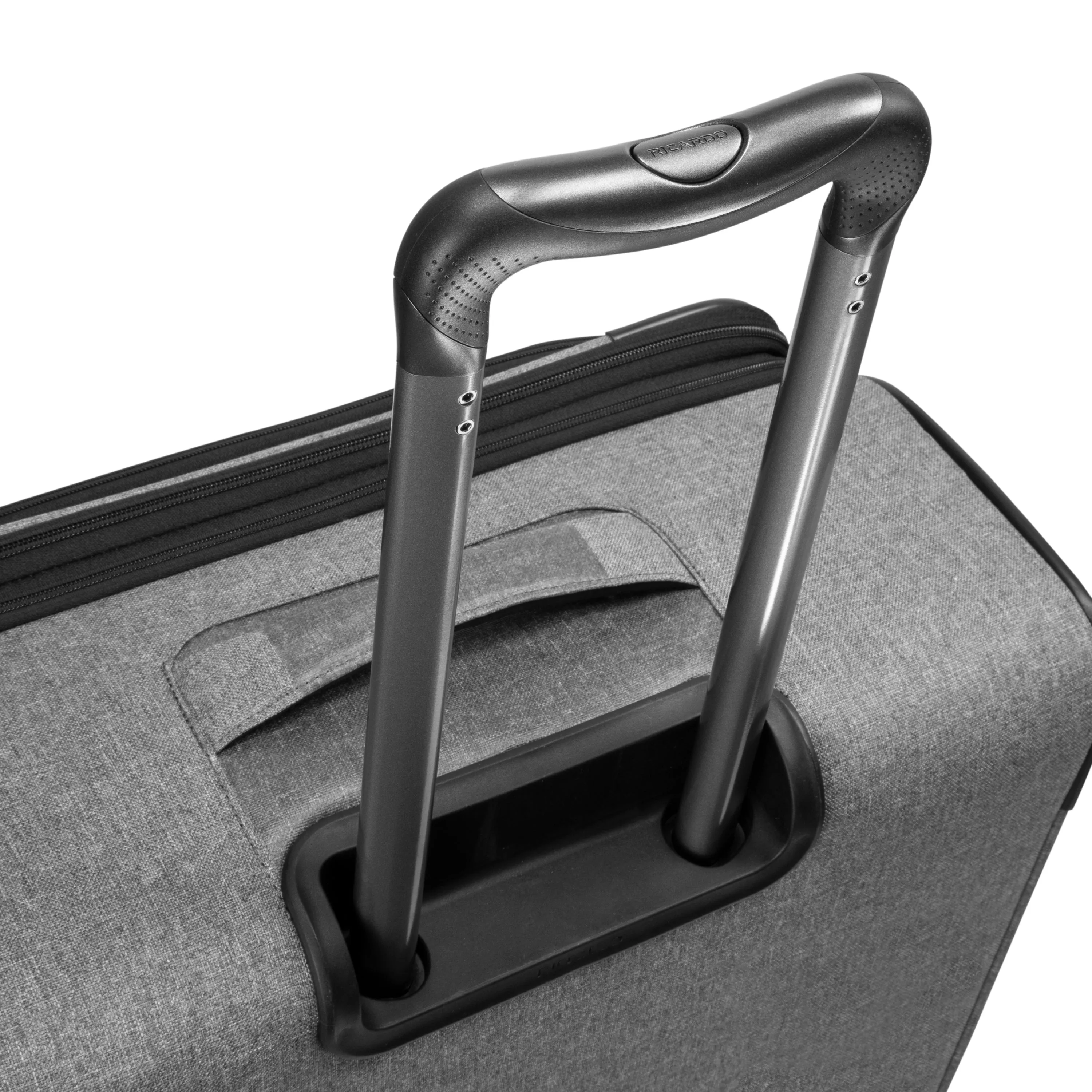 Ricardo Beverly Hills Malibu 3.0 Carry-On Expandable Spinner Luggage