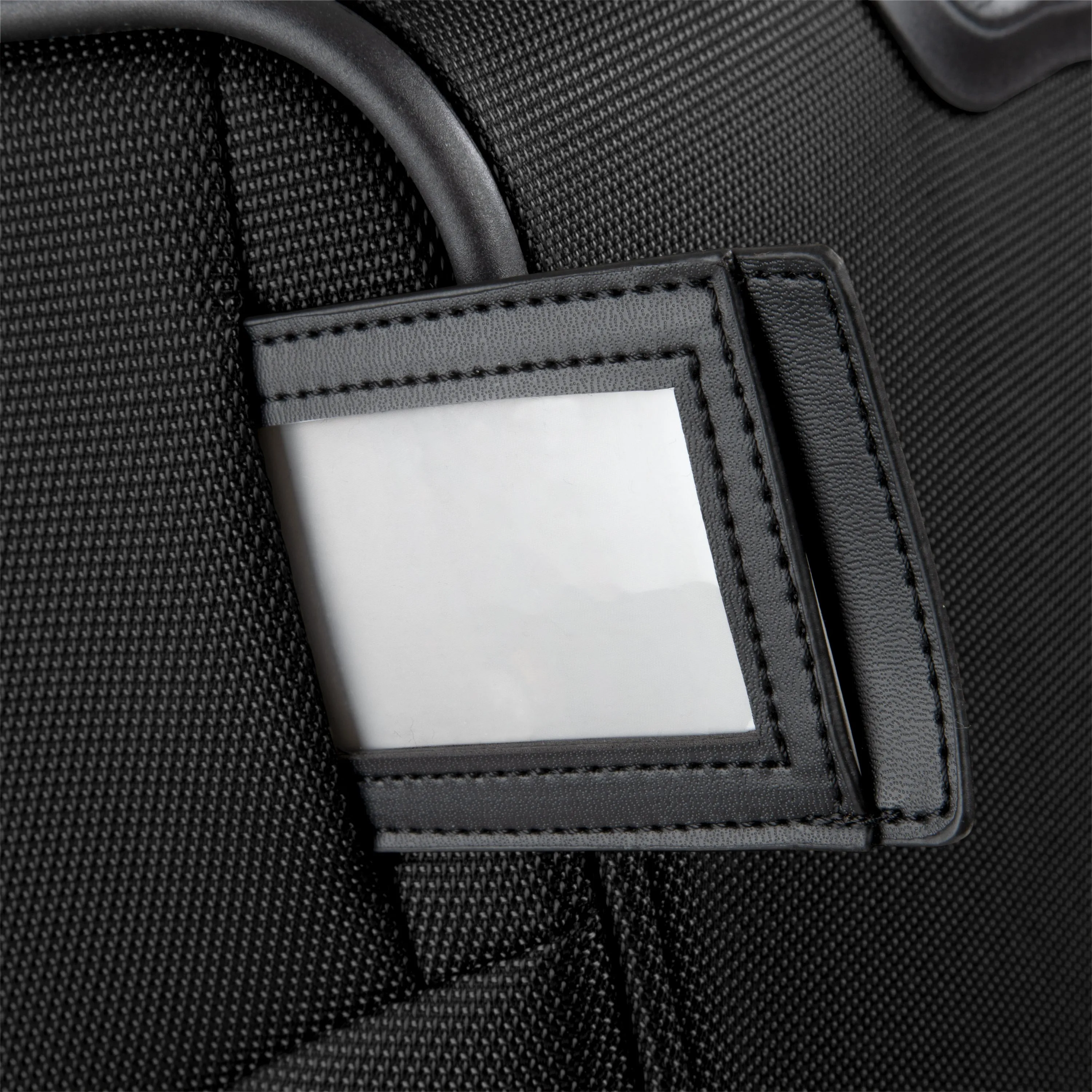 Sigma 7.0 Softside Large Check-In Luggage