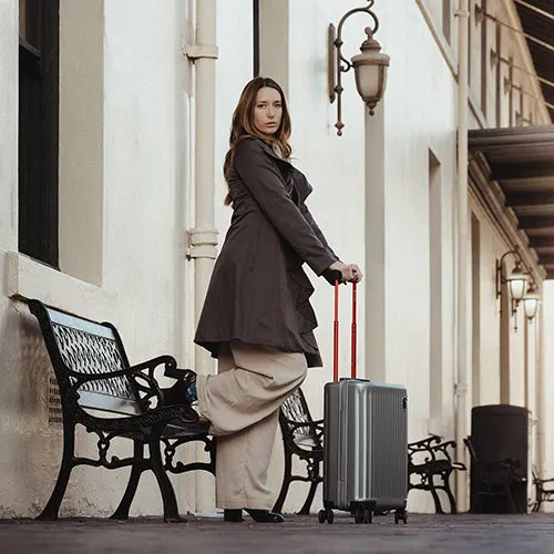 SmartLuggage® 21 Inch Carry-on - Airline Approved