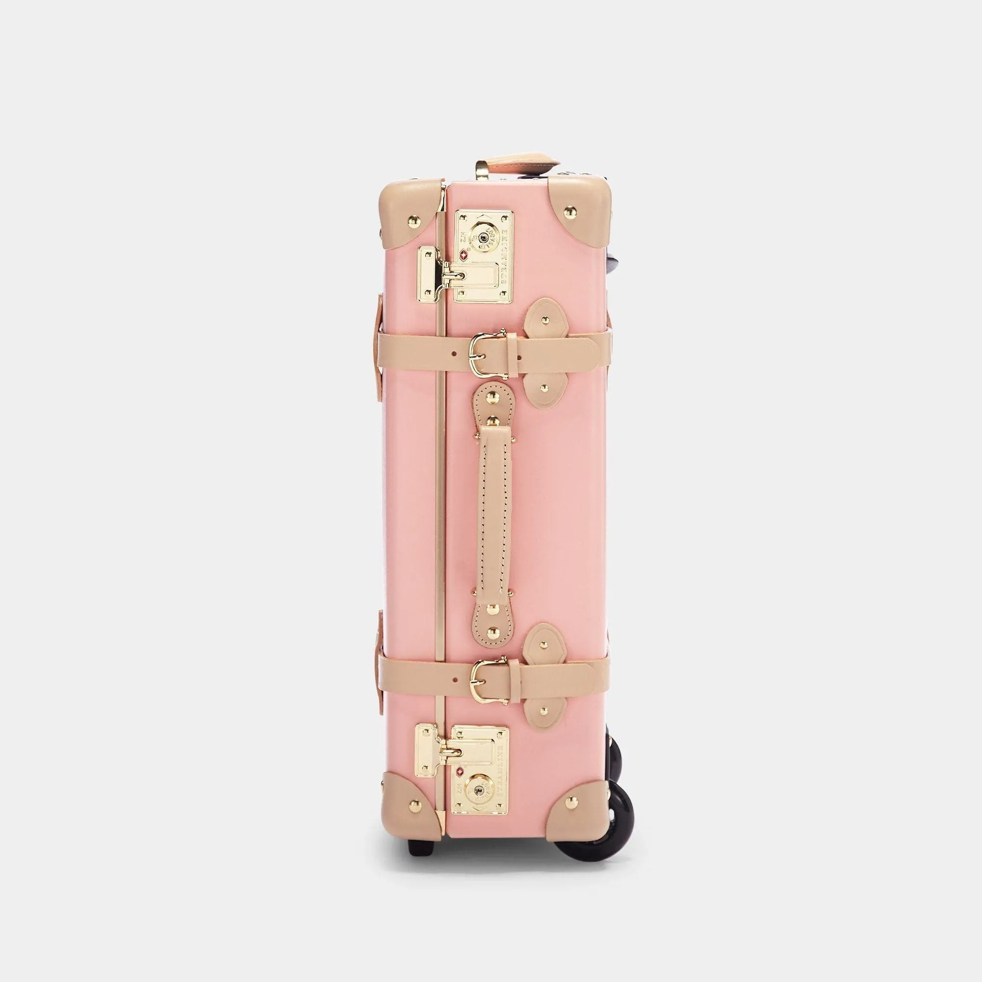 The Correspondent - Pink Carryon