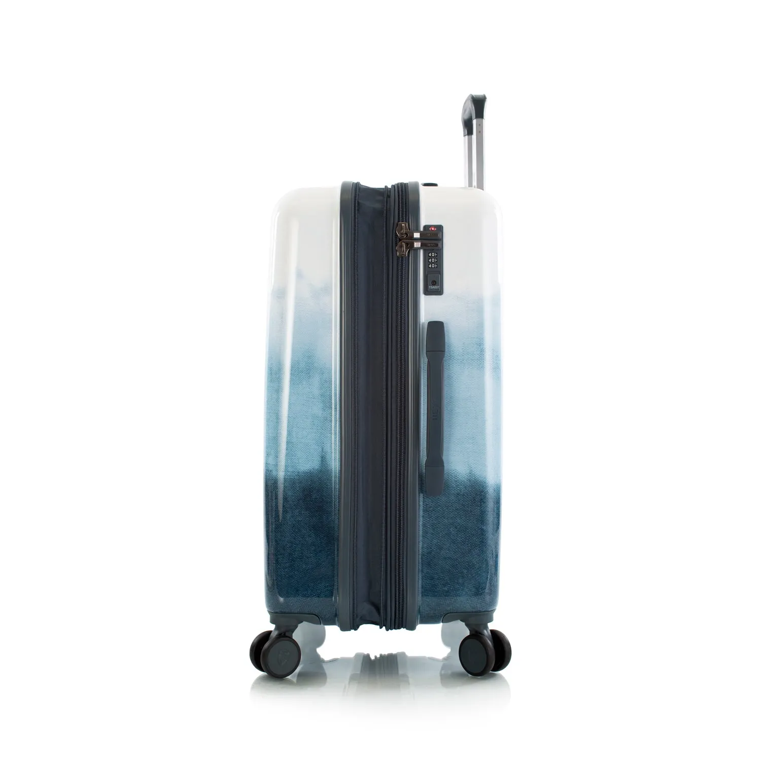 Tie-Dye Blue Fashion Spinner™ 26 Inch Luggage