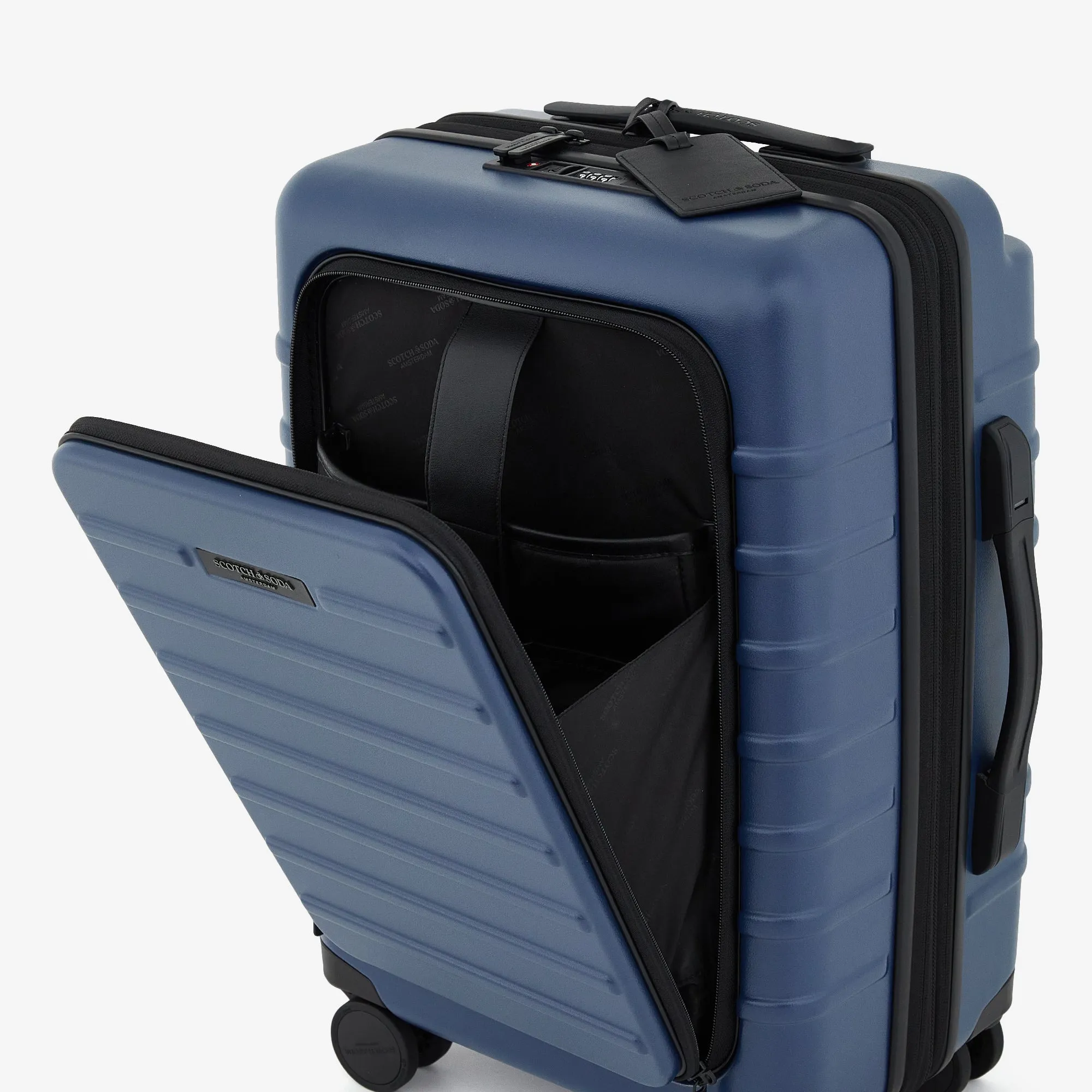 Tilburg | Wing-On™ Luggage