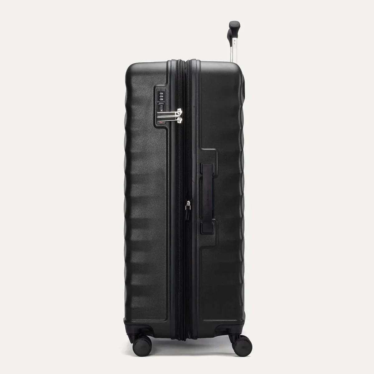 Travelpro Maxlite Air V2 Large Check-In Hardside Spinner