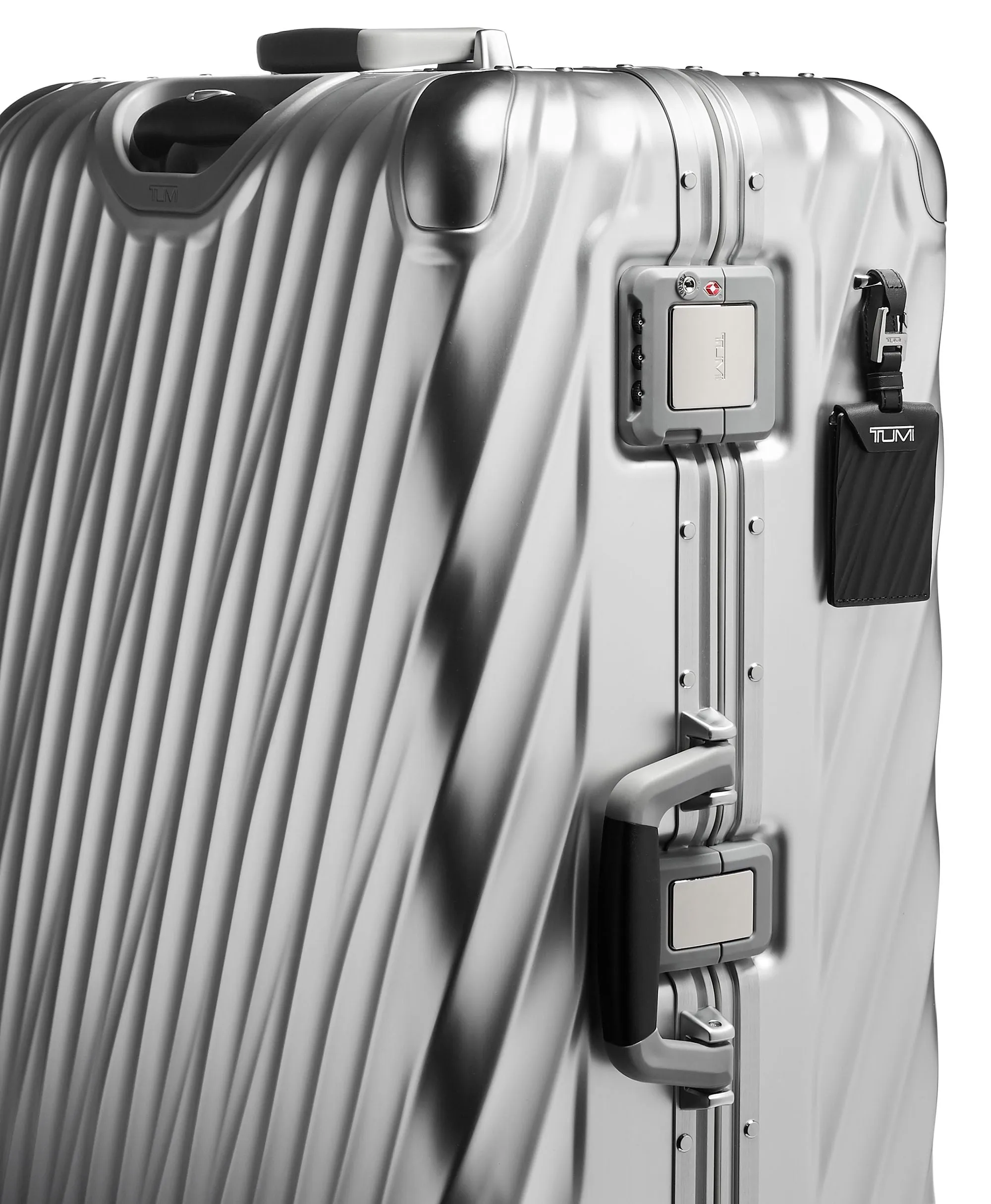 Tumi 19 Degree Aluminum Extended Trip Packing Case Large Luggage