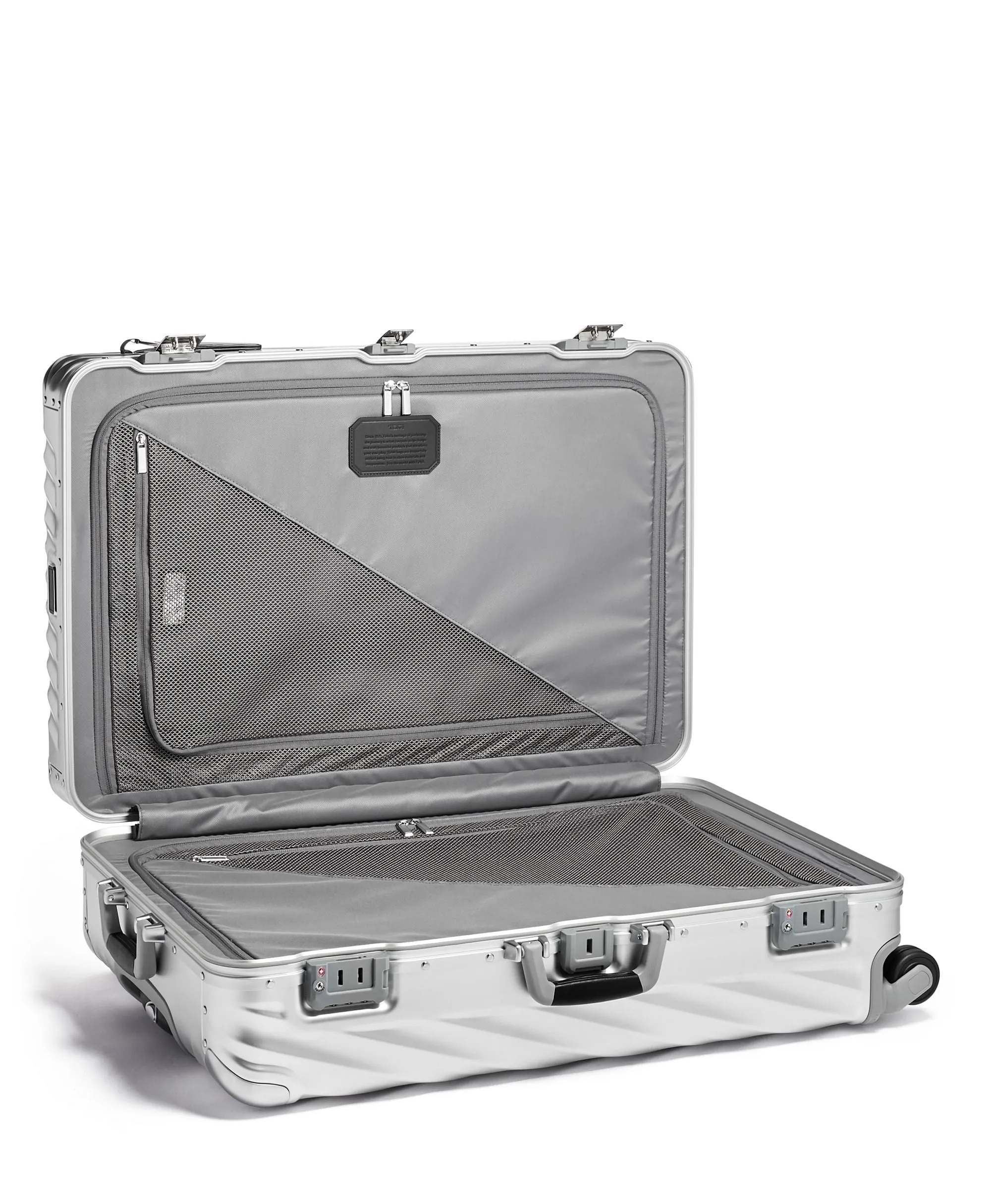 Tumi 19 Degree Aluminum Extended Trip Packing Case Large Luggage