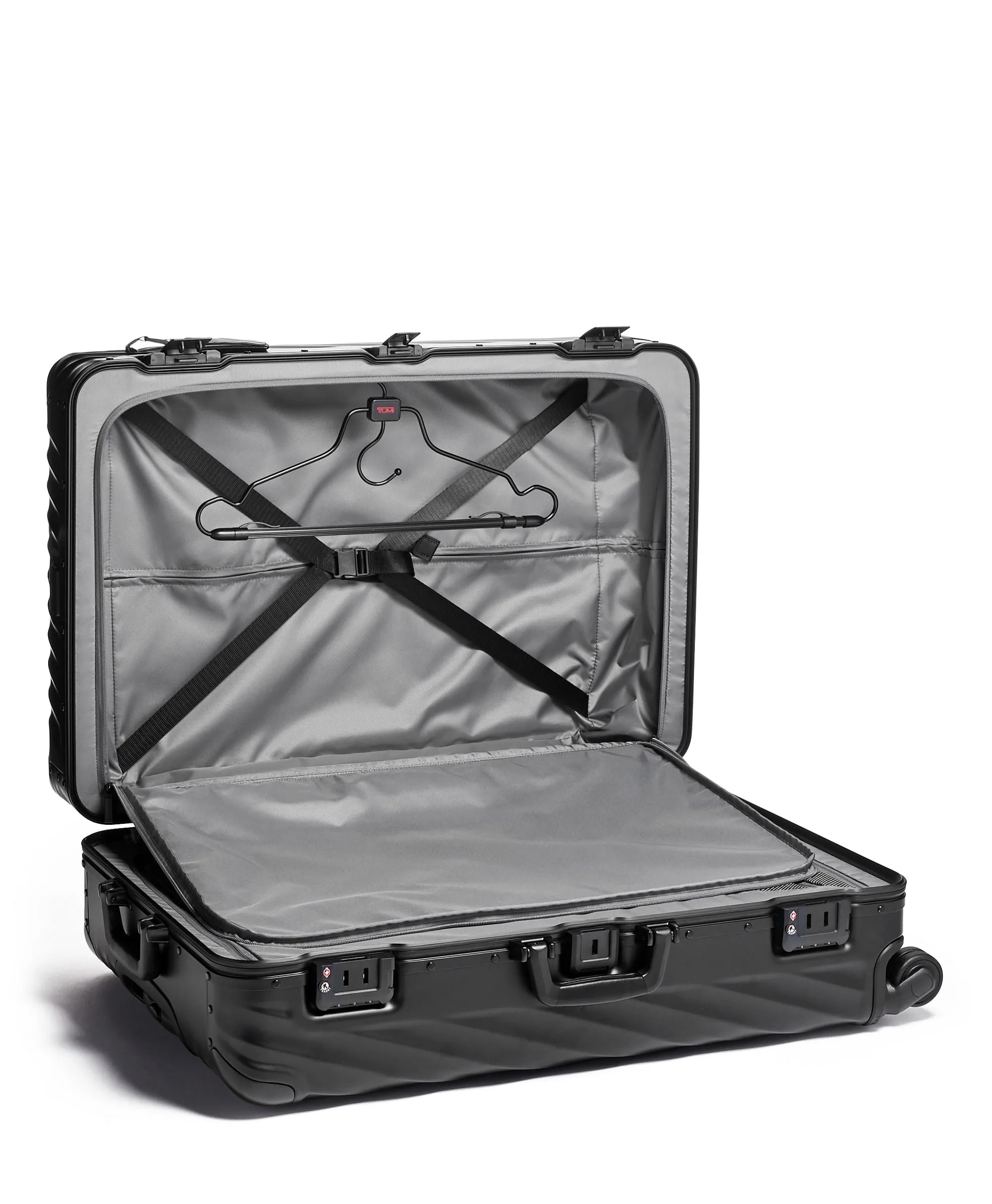 Tumi 19 Degree Aluminum Extended Trip Packing Case Large Luggage