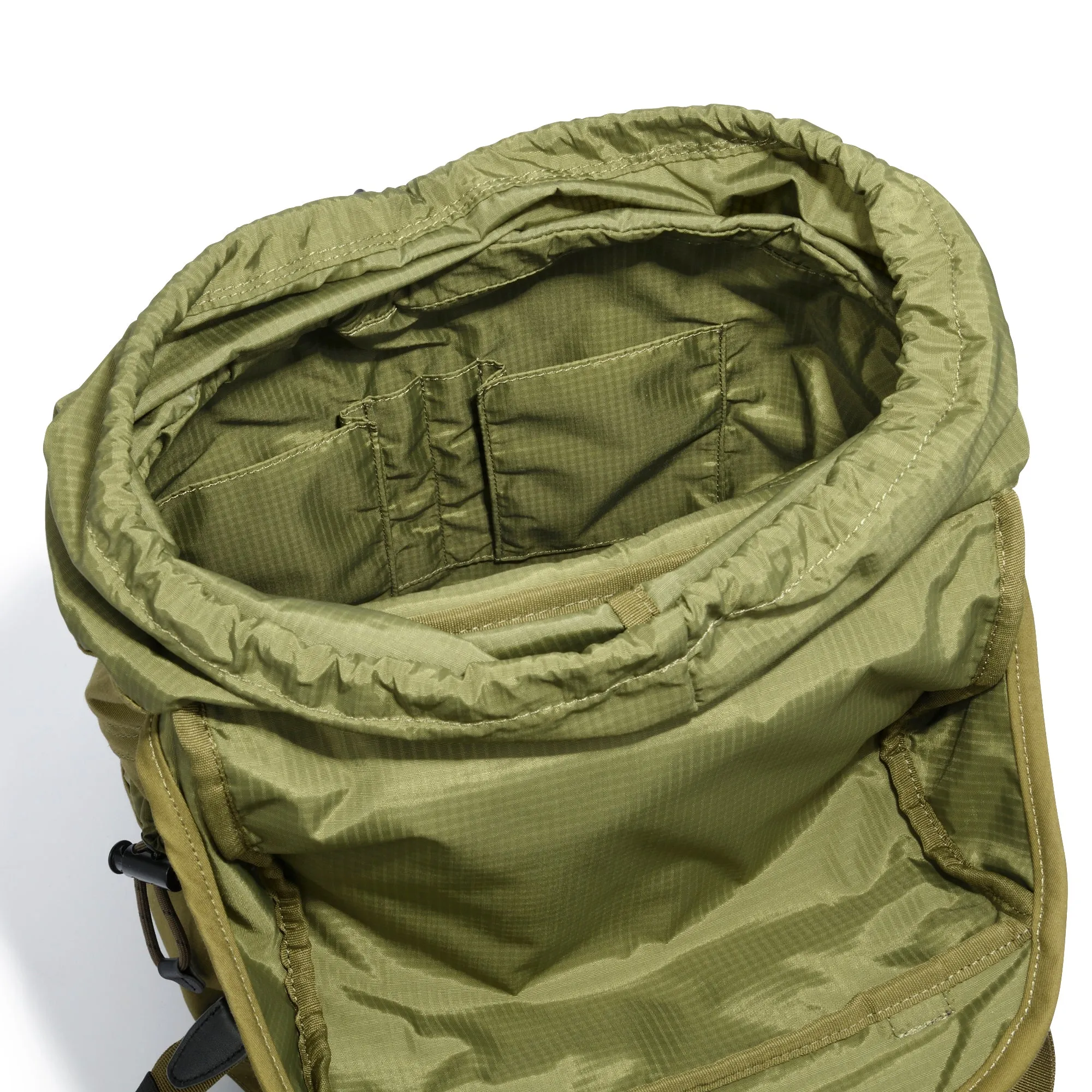 UT CITY VT Back-Pack