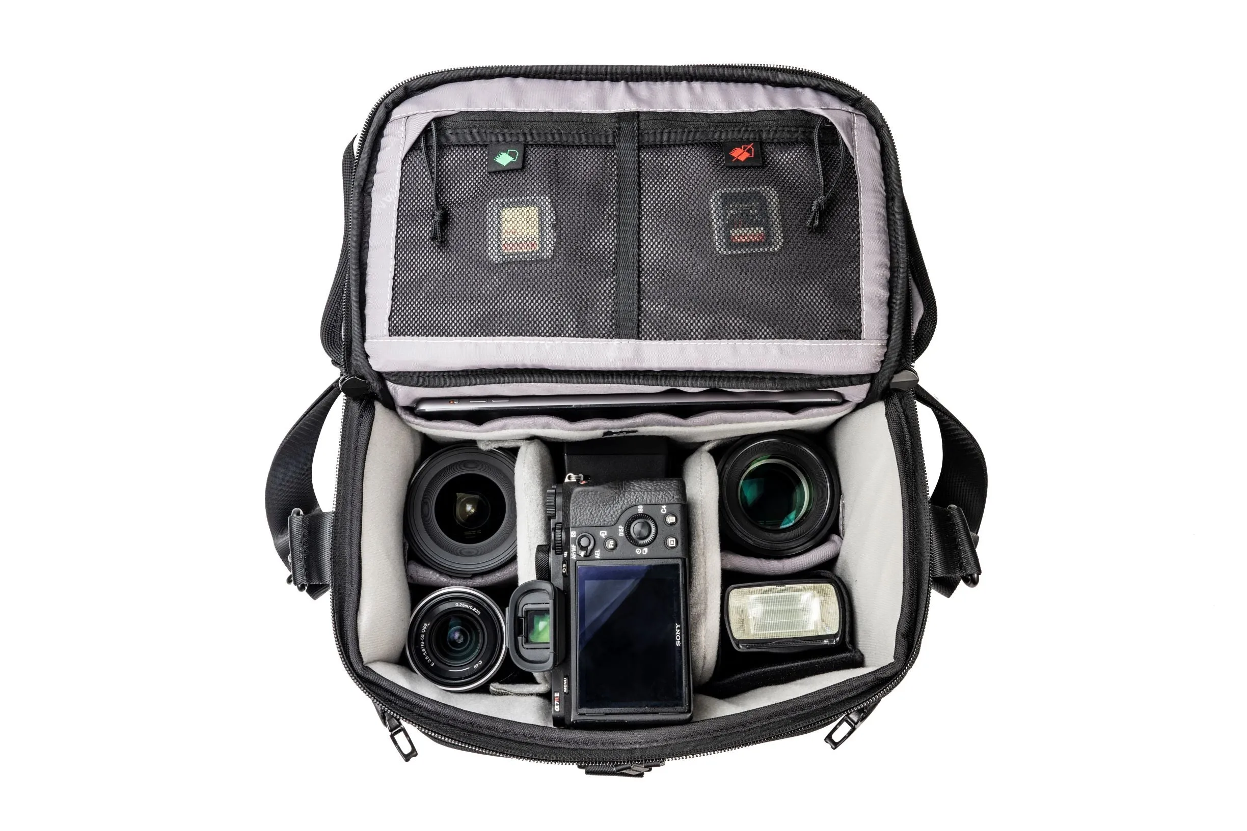 VEO SELECT 28S BK Shoulder Bag. Black