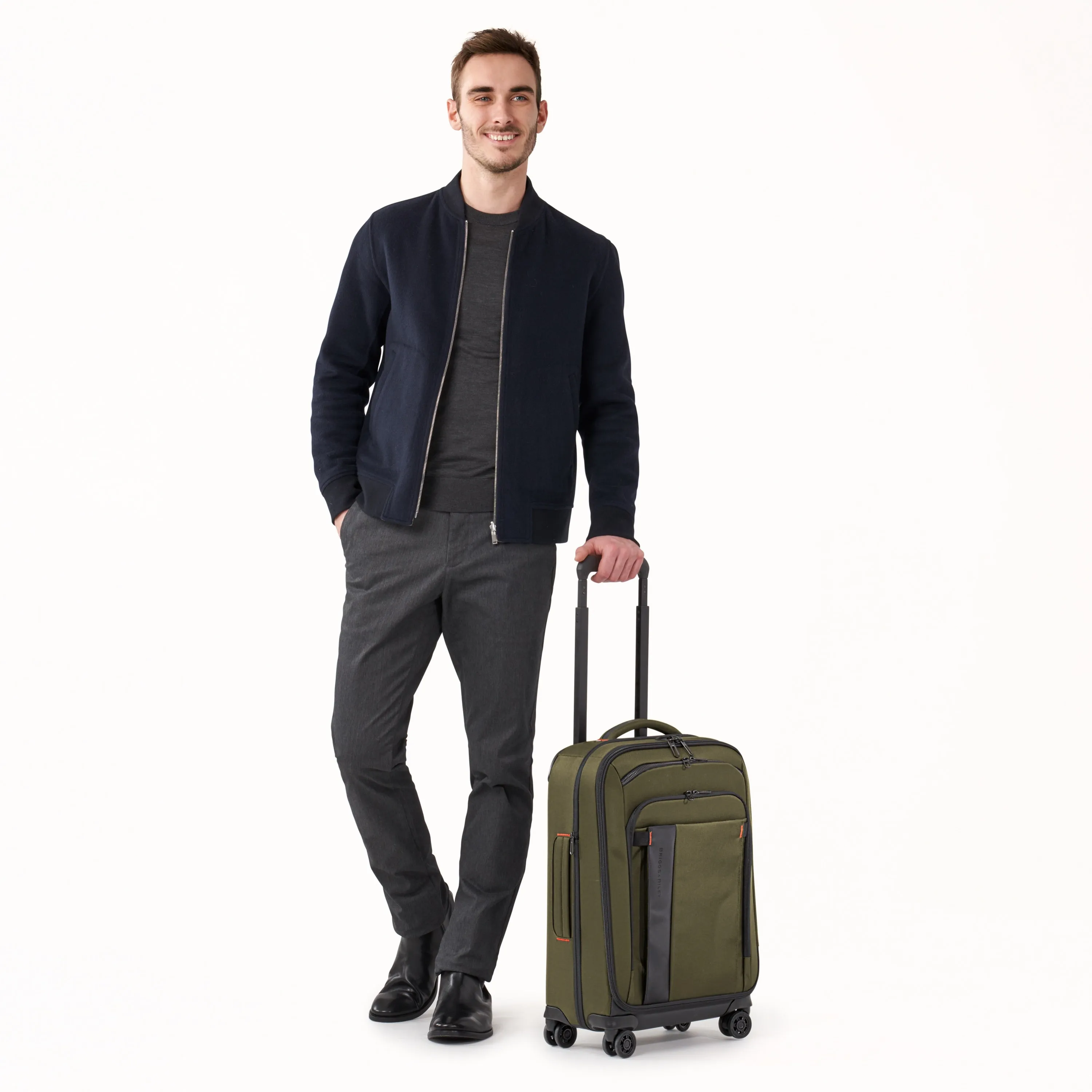 ZDX Domestic 22" Carry-On Expandable Spinner