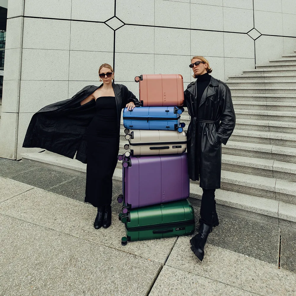 Zen 21 .5 Inch Carry-On Luggage